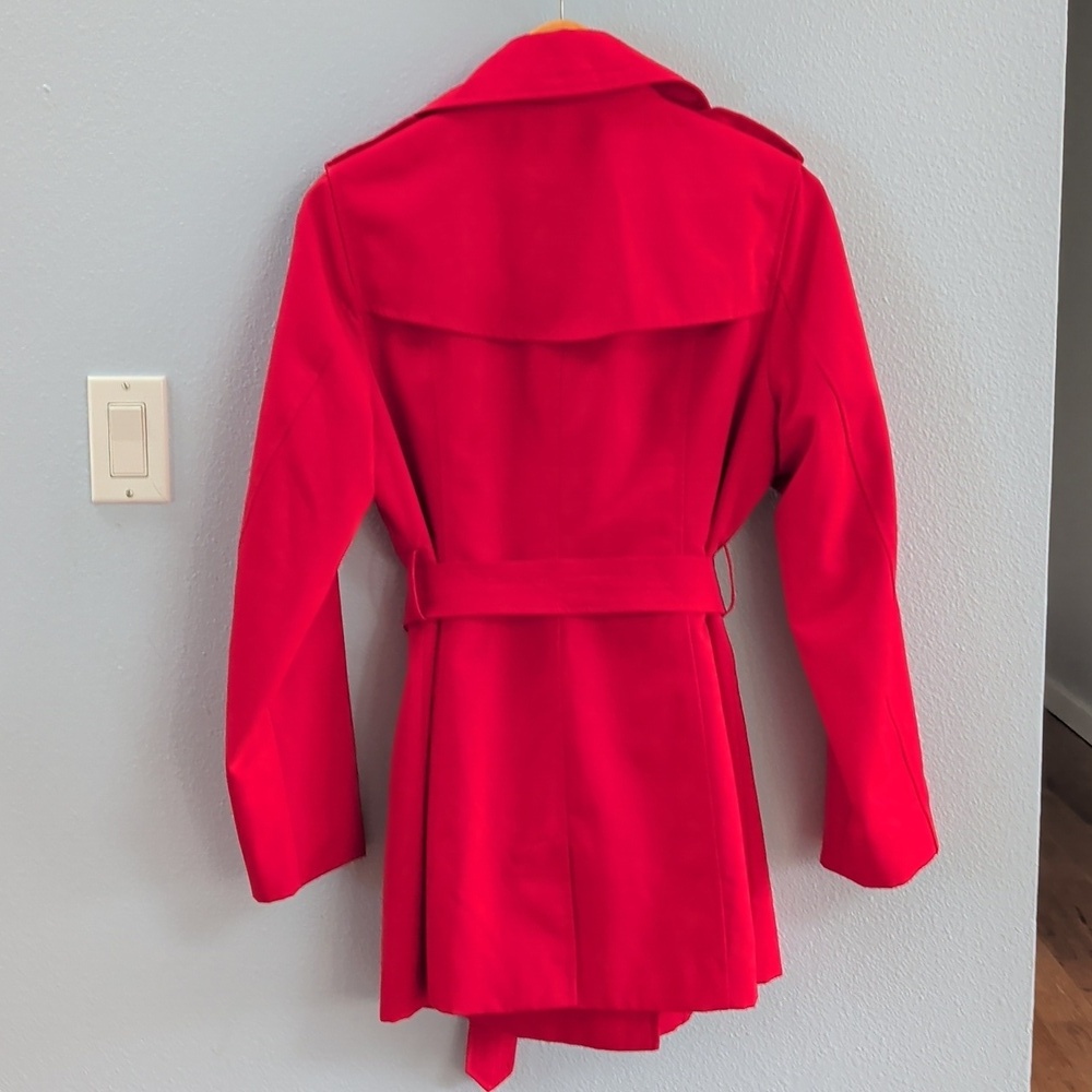 Lands' End Classic Double Breasted Women's Vibrant Red Trench Coat - Picture 6 of 8